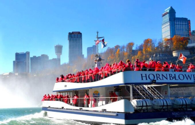 Private & Customized Niagara Falls Tour For up to 100 People - Group Size and Suitability