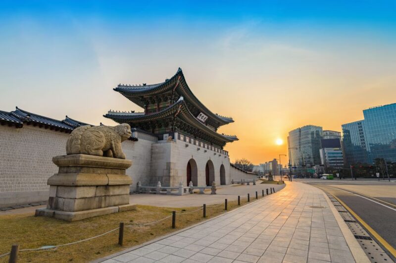Private Customized Seoul Tour With Your Korean Buddy - Historic Sites Showcasing Seouls Heritage