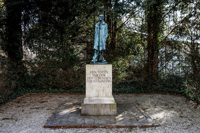 Private Dachau Concentration Camp Tour With Private Transfer From Munich - Customer Ratings and Feedback