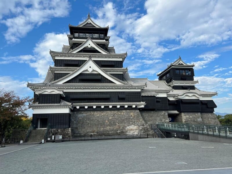 PRIVATE Day BUS Tour to Mtaso & Kumamoto Castle From Fukuoka - Key Points