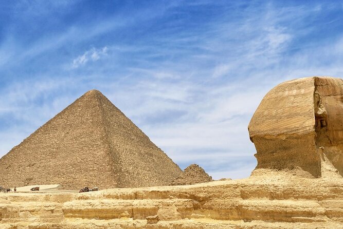 Private Day From Sharm to Cairo by Plane With All Entrance Fees, Lunch and Guide - Meal Information