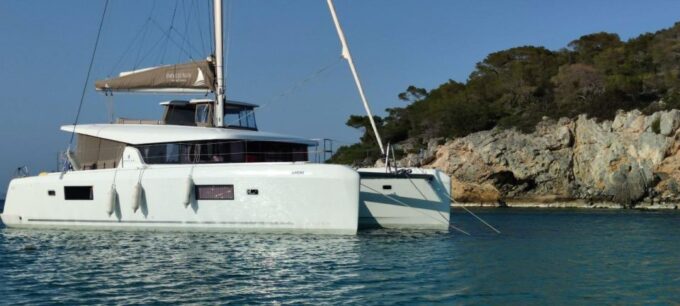 Private Day Gruises With Catamaran - Safety and Policies
