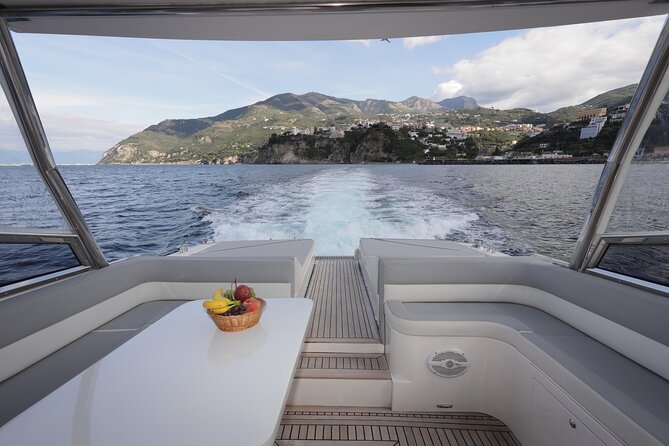 Private Day on a Luxury Yacht in the Gulf of Naples and Salerno - Inclusions and Amenities