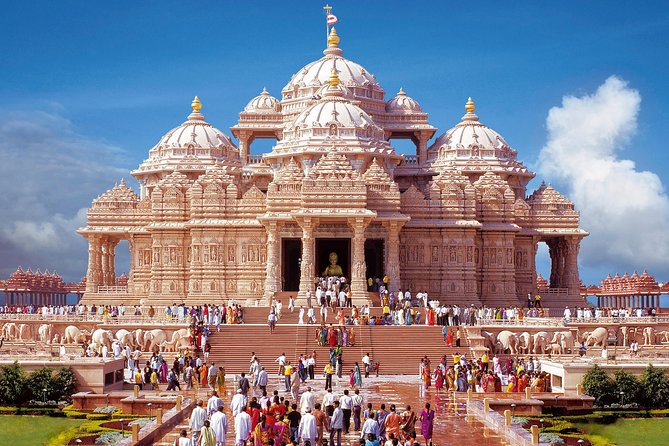 Private Day Special Delhi Tour Including Admission Tickets - Meeting and Pickup