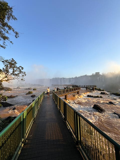 Private Day Tour Brazil & Argentina Iguassu Falls - Dining and Refreshments