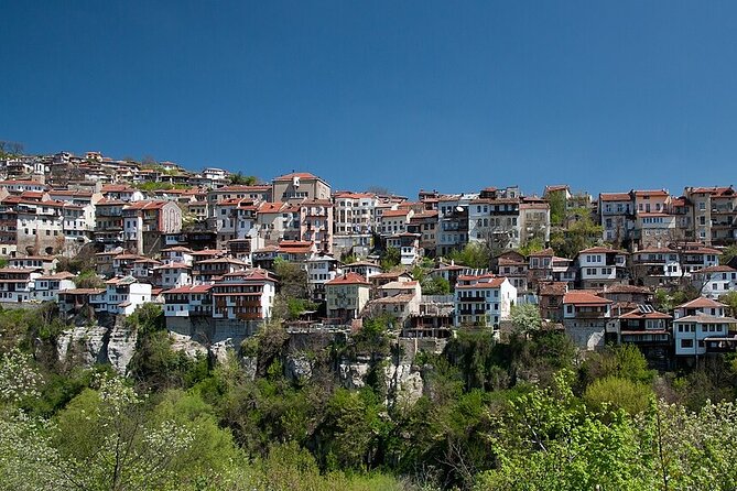 Private Day Tour, Bucharest to Bulgaria, Veliko Tarnovo - Exploring Veliko Tarnovo