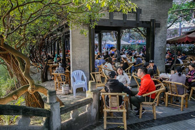 Private Day Tour: Chengdu Panda Base & Downtown Walking Tour - Pandas at Chengdu Base