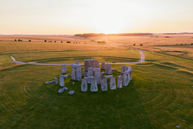 Private Day Tour From Bath to Stonehenge and Salisbury With Pickup - Pricing and Booking
