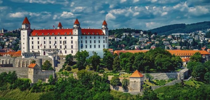 Private Day Tour From Budapest to Bratislava - Booking Information