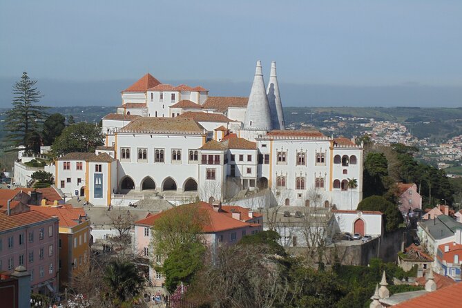 Private Day Tour From the Centre to the Highest Point in Sintra. - Physical Requirements