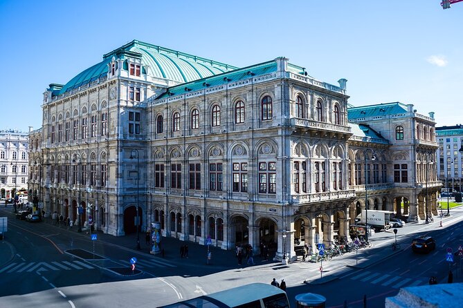Private Day Tour in Vienna From Budapest With Licensed Guide - Inclusions