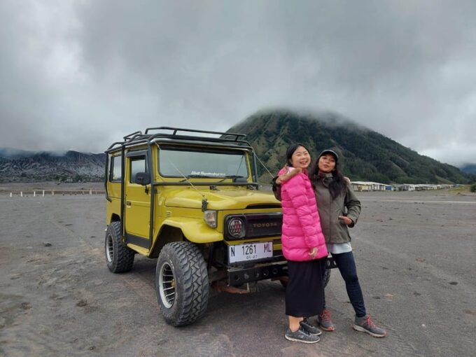 Private Day Tour Mt. Bromo & Madakaripura Waterfall - Customer Feedback and Ratings