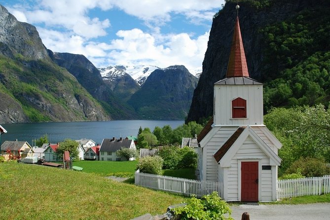 Private Day Tour - Nærøyfjord Cruise & Undredal House of Cheese - Undredal Village Exploration