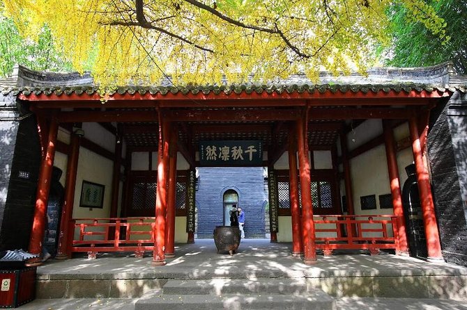 Private Day Tour of Chengdu City Sightseeing - Good To Know