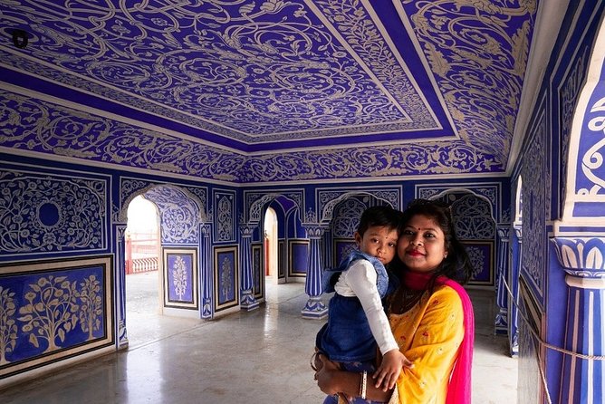 Private Day Tour of Jaipur With Driver and Guide - Logistics