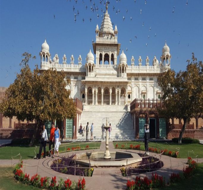 Private Day Tour of Jodhpur With Lunch - Key Points