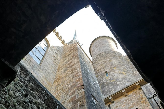 Private Day Tour of Mont Saint-Michel From Bayeux - Meeting and Pickup Details