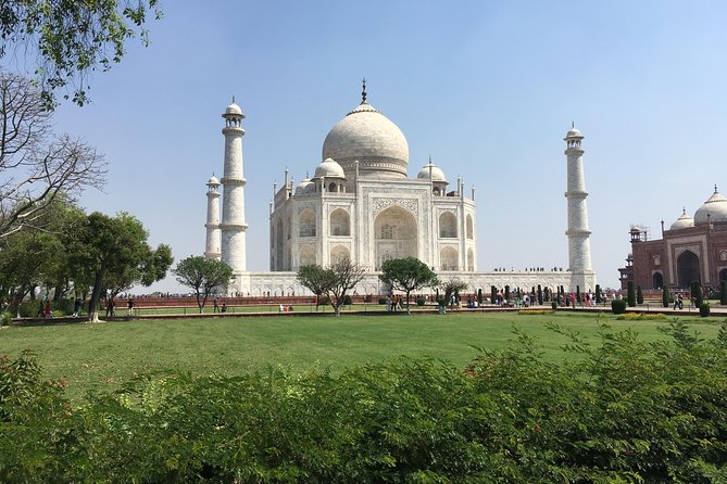 Private Day Tour of Tajmahal From Delhi With Fatehpur Sikri - Transportation Options