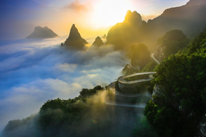 Private Day Tour of Tianmen Mountain With Skywalk - Cable Car Ride Experience