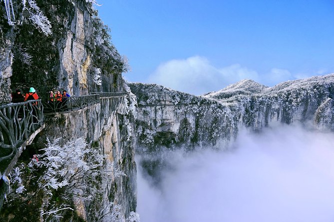 Private Day Tour of Tianmen Mountain With Skywalk - Tianmen Temple and History