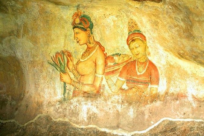 Private Day Tour Sigiriya & Dambulla Cave Temple With Entrance Fee & Lunch - Sigiriya Lion Rock Fortress