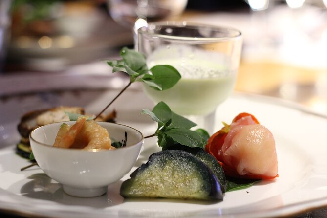 Private Day Tour Through Niigata City (History, Sushi, and Sake) - Activity Accessibility