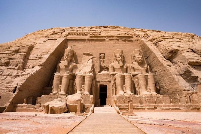 Private Day Tour to Aswan From Luxor - Admiring Horus Temple