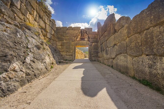 Private Day Tour to Canal,Ancient Corinth,Myceane,Nauplion From Athens/Pireaus - Pickup and Drop-off Details