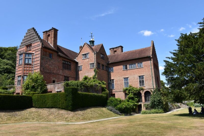Private Day Tour to Chartwell, Home of Sir Winston Churchill - Exploring the Famous Studio