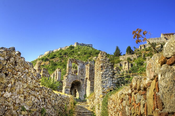 Private Day Tour to Corinth Canal and Sparta-Mystras From Athens/Pireaus - Exploring Mystras Archaeological Site