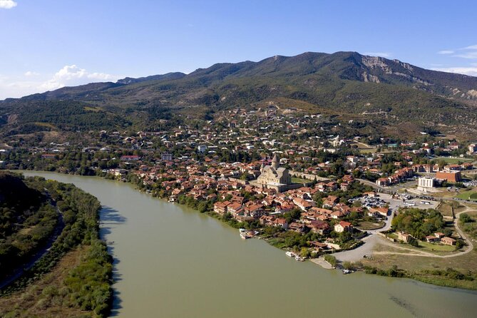 Private Day Tour to Historical Mtskheta From Tbilisi - Tasting Georgian Cuisine