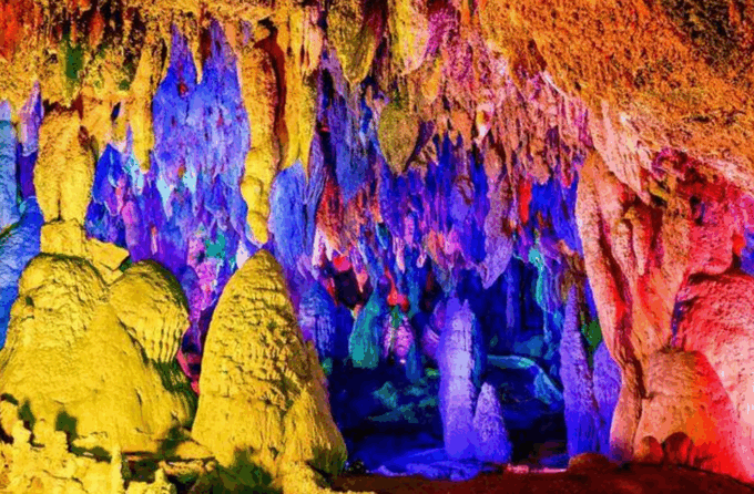 Private Day Tour to Kunming Stone Forest and Jiuxiang Cave - Frequently Asked Questions