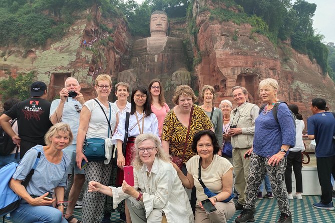 Private Day Tour to Leshan Grand Buddha From Chengdu - Transportation and Accessibility