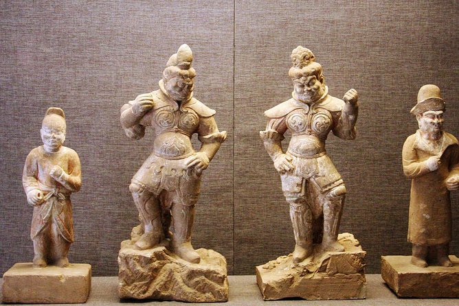 Private Day Tour to Longmen Grottoes, Luoyang Museum and White Horse Temple - Tour Participation Guidelines