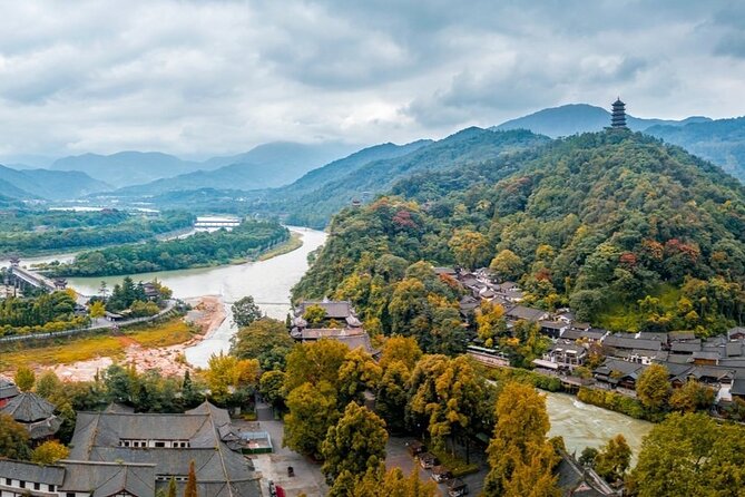Private Day Tour to Mount Qingcheng Dujiangyan Irrigation System - Exploring Dujiangyan Irrigation System