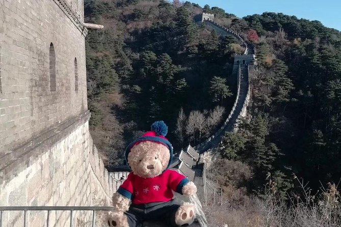 Private Day Tour to Mutianyu Great Wall and Hong Luo Buddhist Temple - Exploring the Mutianyu Great Wall and Hong Luo Temple
