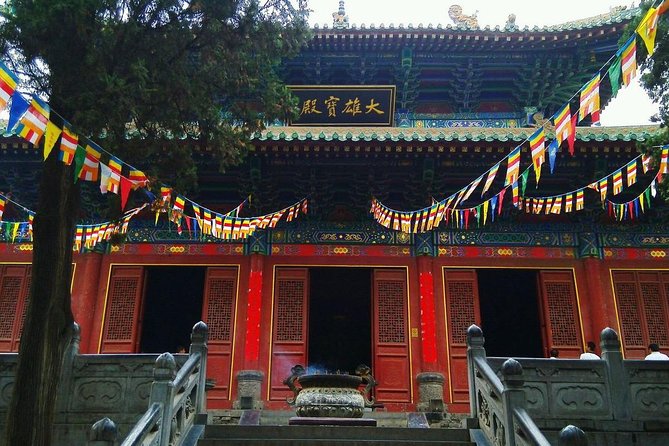 Private Day Tour to Shaoling Temple and Yellow River From Zhengzhou With Lunch - Booking Information