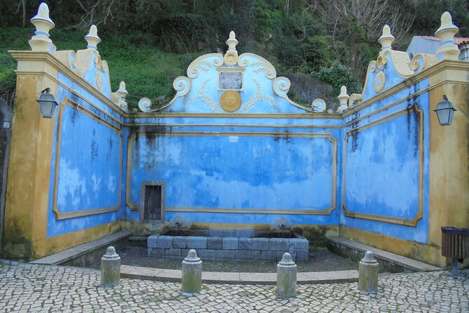 Private Day Tour to Sintra Cabo Da Roca and Cascais - Touring the National Palace
