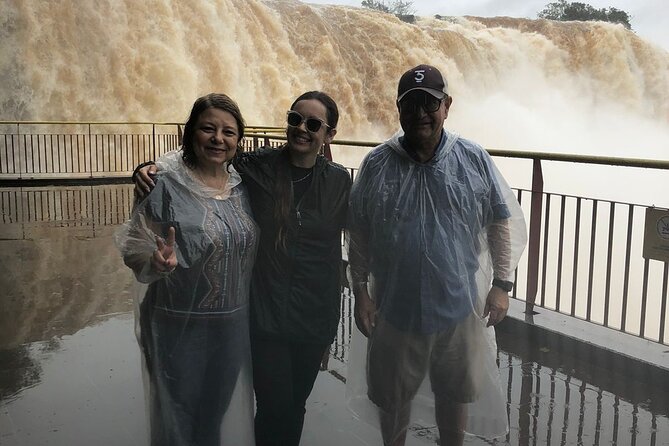 Private Day Tour to the Falls From Brazil and Argentina - Highlights of the Argentine Side