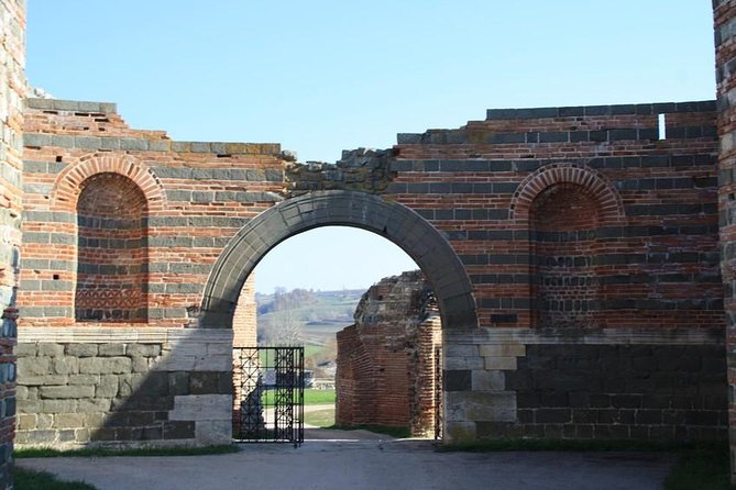Private Day Tour to UNESCO Site Felix Romuliana - Quick Points