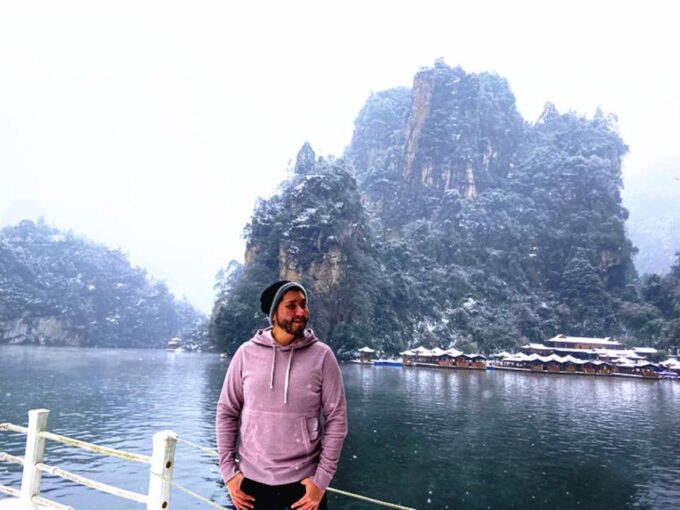 Private Day Tour to Yellow Dragon Cave & BaoFeng Lake - Frequently Asked Questions