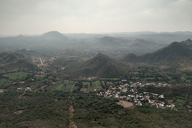 Private Day Tour: Udaipur to Sajjangarh Fort (Monsoon Palace) - Accessibility and Recommendations