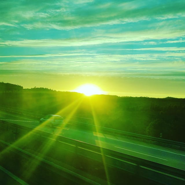 Private Day Tour With Airport Transfer Available - Key Points