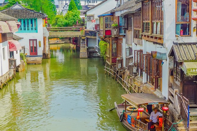 Private Day Tour: Zhujiajiao Water Town With Shanghai Local Shopping Outing - Zhujiajiao Water Town