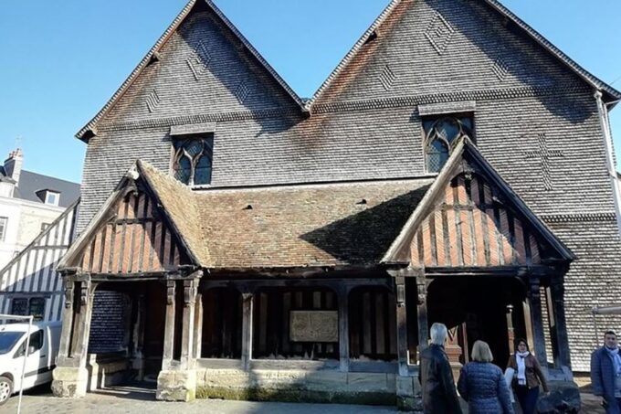 Private Day Trip Etretat and Honfleur From Le Havre - Popularity Among the Elite