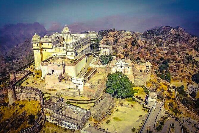 Private Day Trip from Udaipur to Kumbhalgarh Fort and Ranakpur - Exploring the Best of Rajasthan: Private Day Trip from Udaipur to Kumbhalgarh Fort and Ranakpur