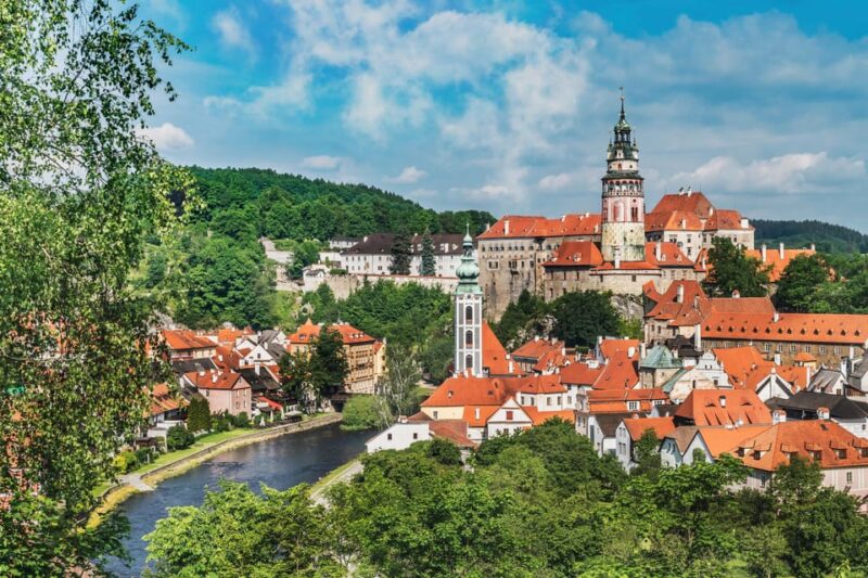 Private Day Trip From Vienna to Cesky Krumlov, and Back - Customization and Accessibility