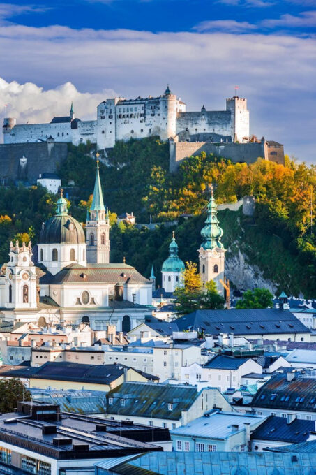 Private Day Trip From Vienna to Hallstatt, Melk & Salzburg - Timings and Schedules