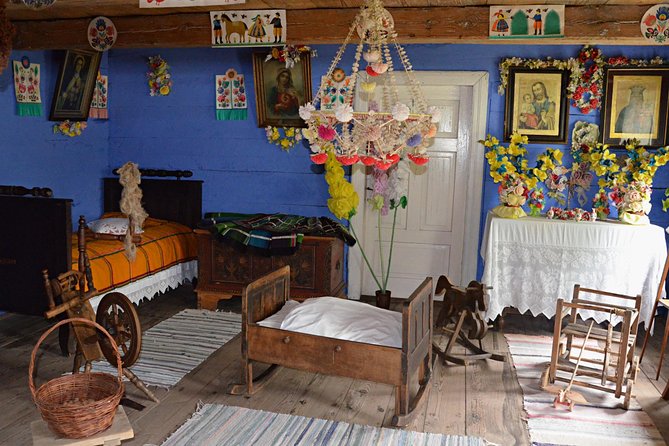 Private Day Trip From Warsaw: Łowicz Mazovian Countryside - Key Points