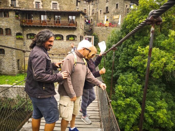 Private Day Trip: Medieval Villages of Catalonia With Lunch - Pickup and Drop-off